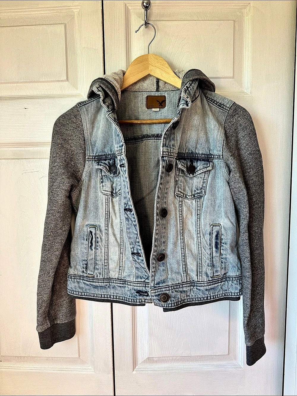 American Eagle Outfitters Denim Hooded Jacket Size Medium